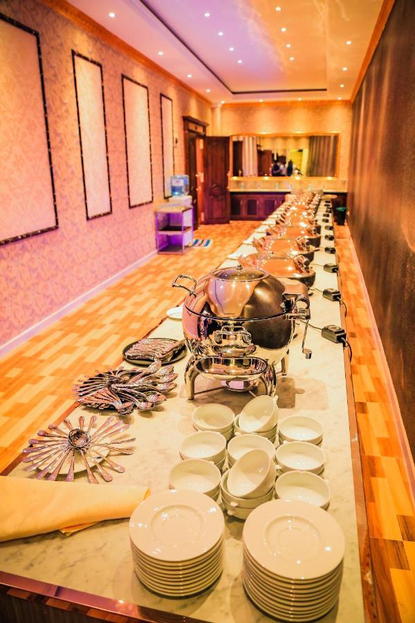 Aurora Banquet And Hotel Чилау Экстерьер фото