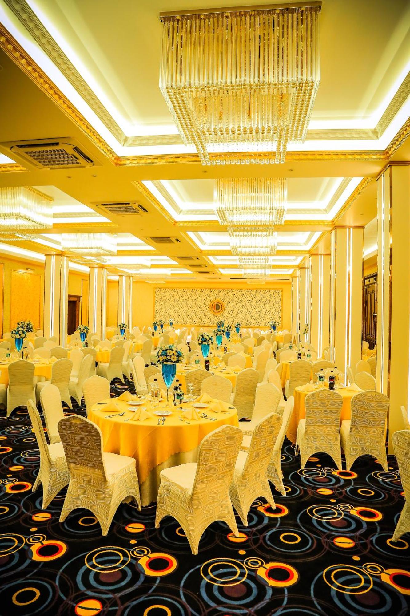 Aurora Banquet And Hotel Чилау Экстерьер фото